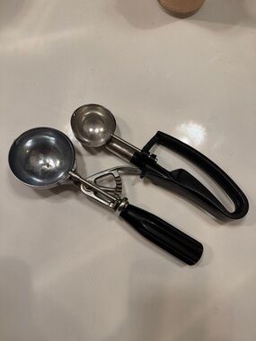 2 Vintage Ice Cream Scoops - Stainless Steel & Black Handle